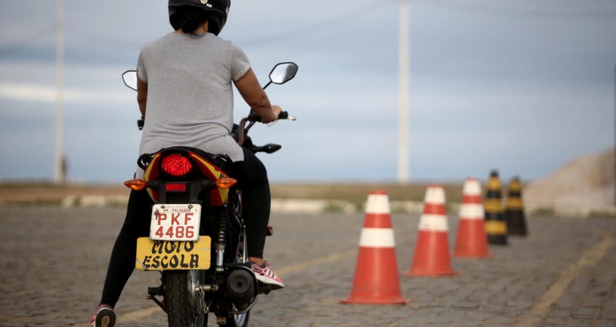 restrictions on motorcycle licenses