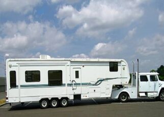 Kentucky RV Hauling Services