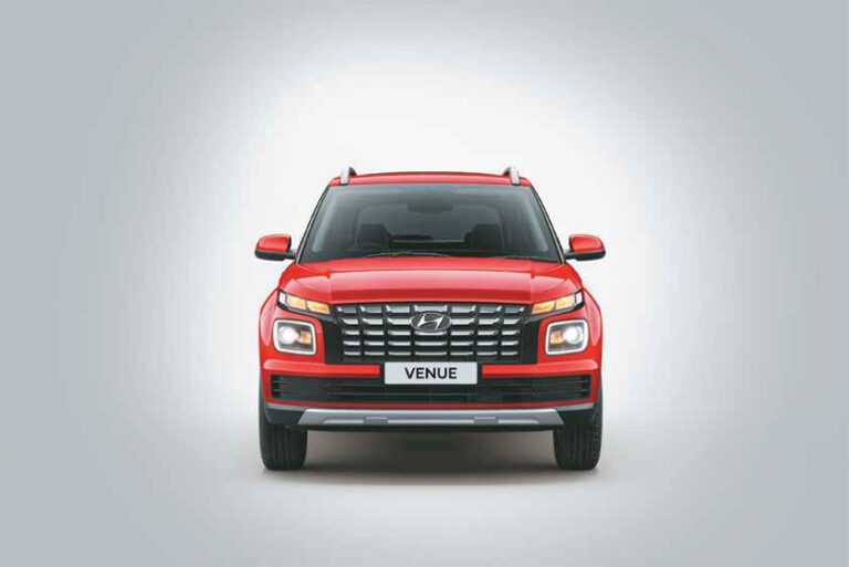 Dominating the Sub-compact SUV Arena: Hyundai Venue’s Triumph in the Under-4 Metre Segment