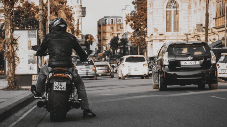 7 Reasons Why Modular Helmets Are Perfect for Commuters