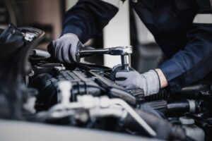 Common Car Hood Alignment Issues and Their Impact