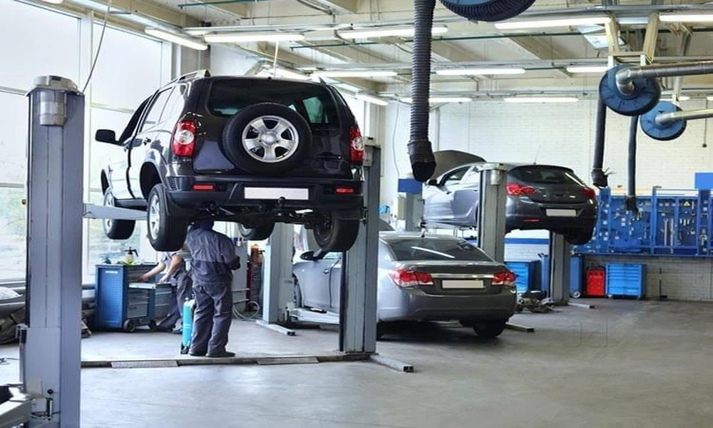 Why Your Steering Wheel feels loose though you have perfect tyres on your car?